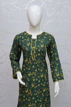 50% Off Mahak Printed Lawn Stitched 2 Piece (Shirt Trouser)