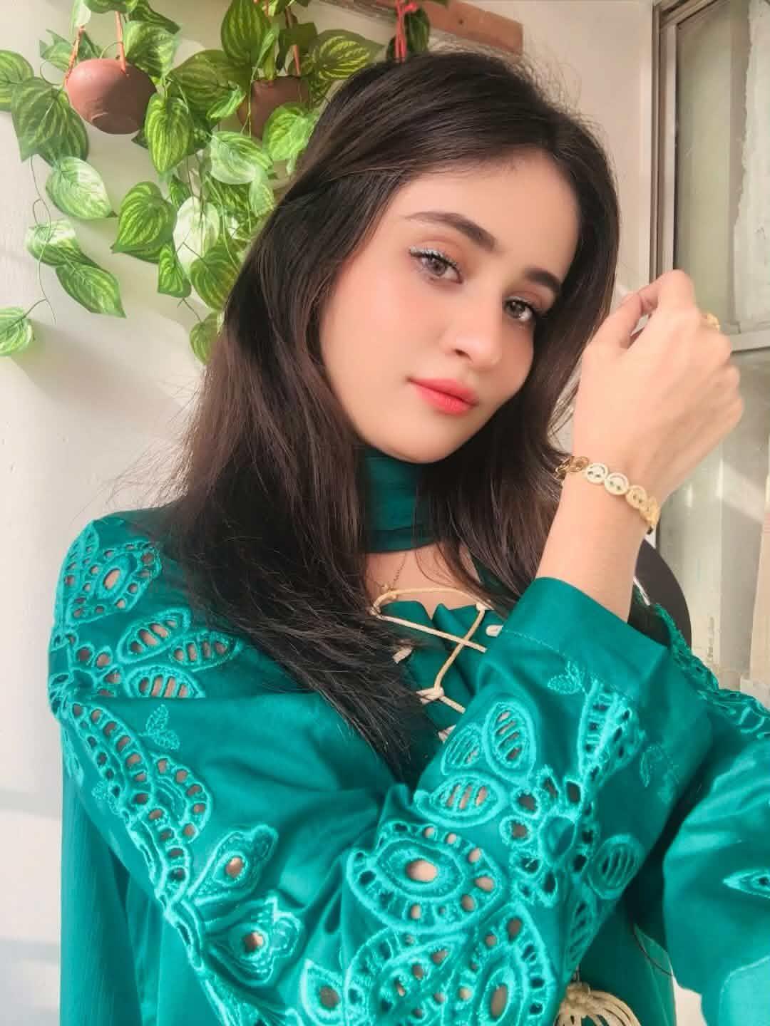 45% Off Emerald 3 Piece Stitched Cotton Lawn Embroidered Dress