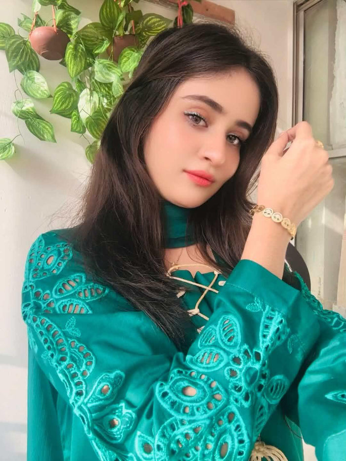 45% Off Emerald 3 Piece Stitched Cotton Lawn Embroidered Dress
