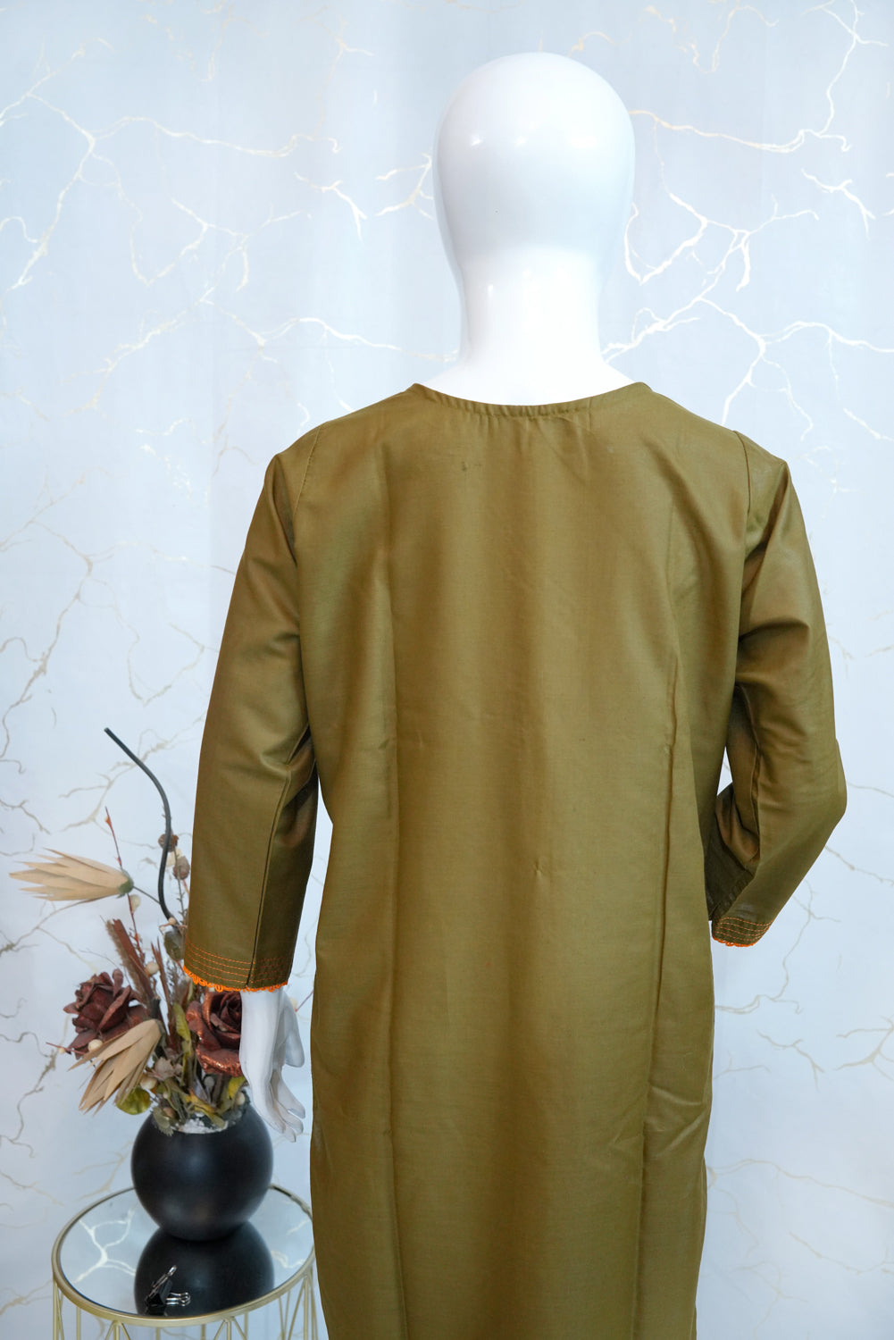 Olive Aura